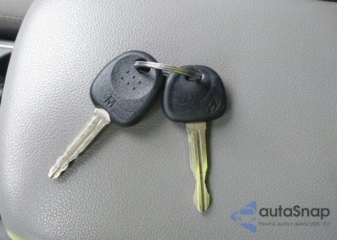 2017 Hyundai Elantra Se z USA, uszkodzony, nr VIN KMHD84LF2HU429867